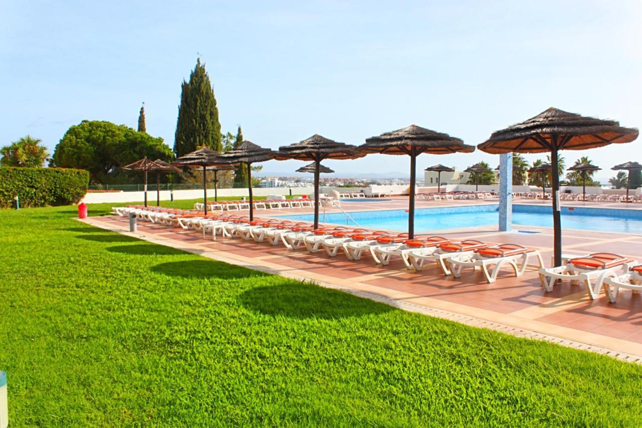 Cozy And Stylish Studio Apt Just 800M From The Beach - New On Booking! Albufeira Ngoại thất bức ảnh